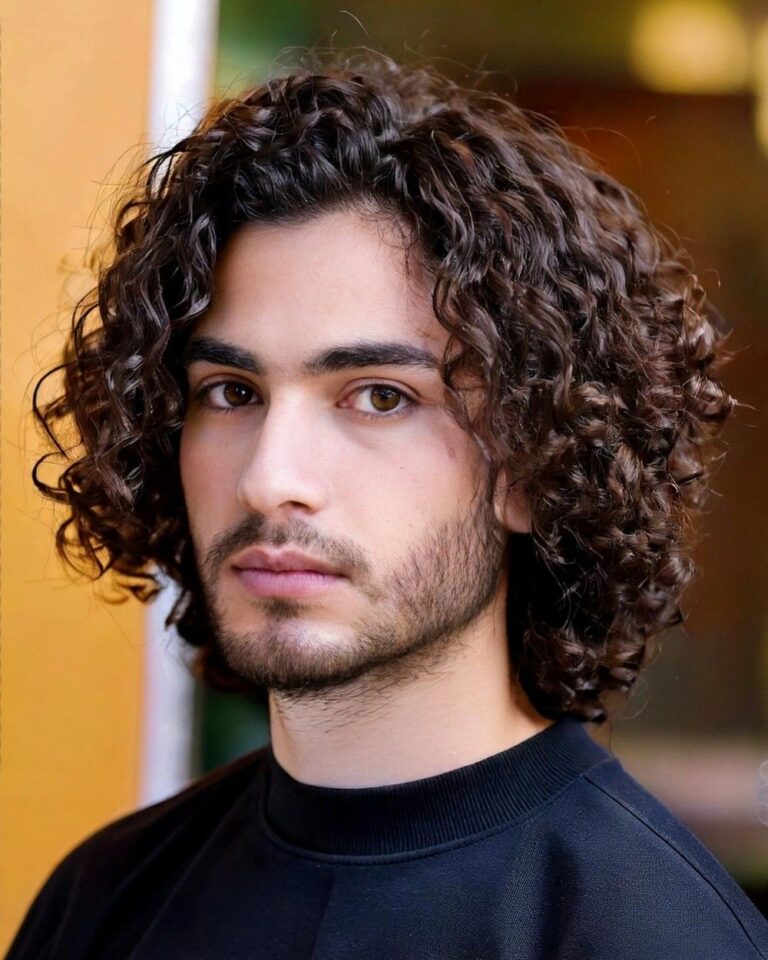 Best Curly Hairstyles for Men – Tame, Define & Style Your Curls